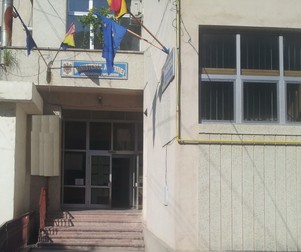 Judecătoria Topoloveni