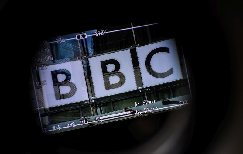 BBC intră pe piața din România. Când va fi lansată în țara noastră noua platformă: „Știri independente și imparțiale”