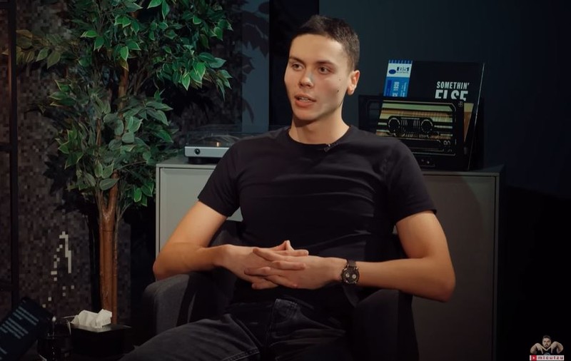 David Popovici a fost agresat de antrenoarea de înot: „Mă jignea sau mă trăgea de păr”. Ce planuri are după ce își va încheia cariera de înotător