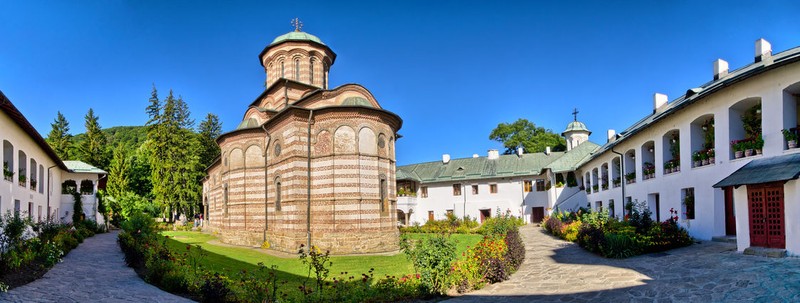 Mănăstirea Cozia - mănăstiri din România