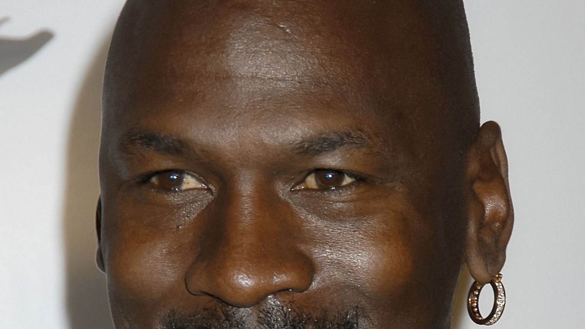 Ziua în care Michael Jordan a jucat beat și a înscris 42 de puncte. Cine l-a dat de gol pe legendarul jucător de baschet