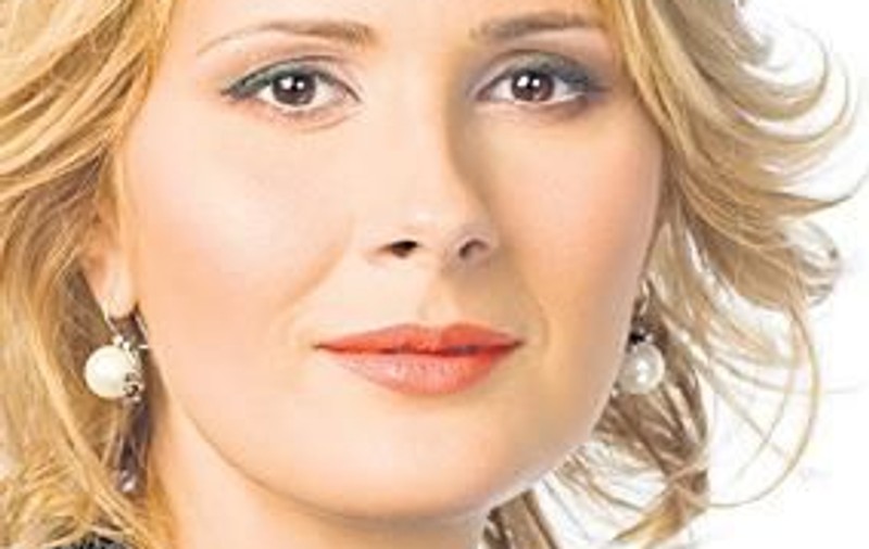 Mai ţineţi minte cum arăta Alessandra Stoicescu acum 18 ani?