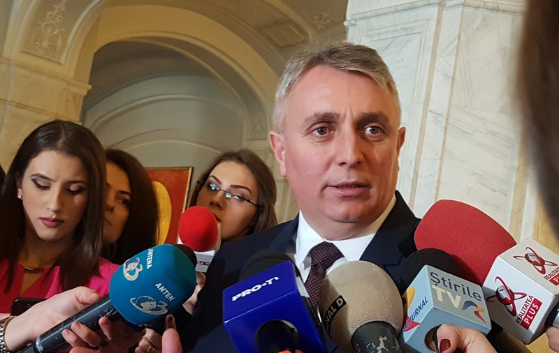 Ce spune ministrul Transporturilor despre Autostrada Sibiu-Piteşti: "Guvernul PSD nu a răspuns Comisiei Europene, asta cu gândacul este o falsă problemă"