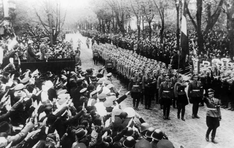 O carte despre extrema dreaptă românească a anilor ’30 și eșecul unei „splendide generații”