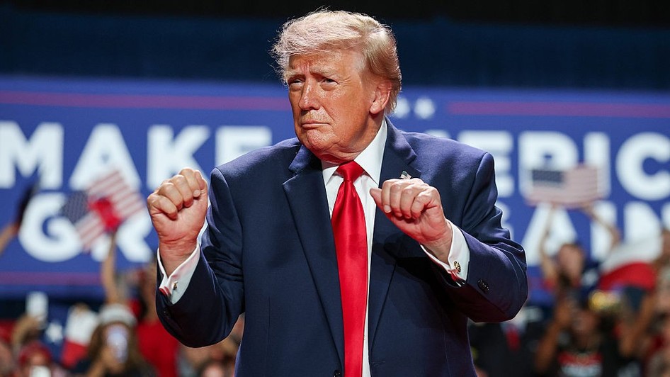 Donald Trump dansează în plină campanie electorală. Imagine cu caracter ilustrativ Sursa foto: Getty Images