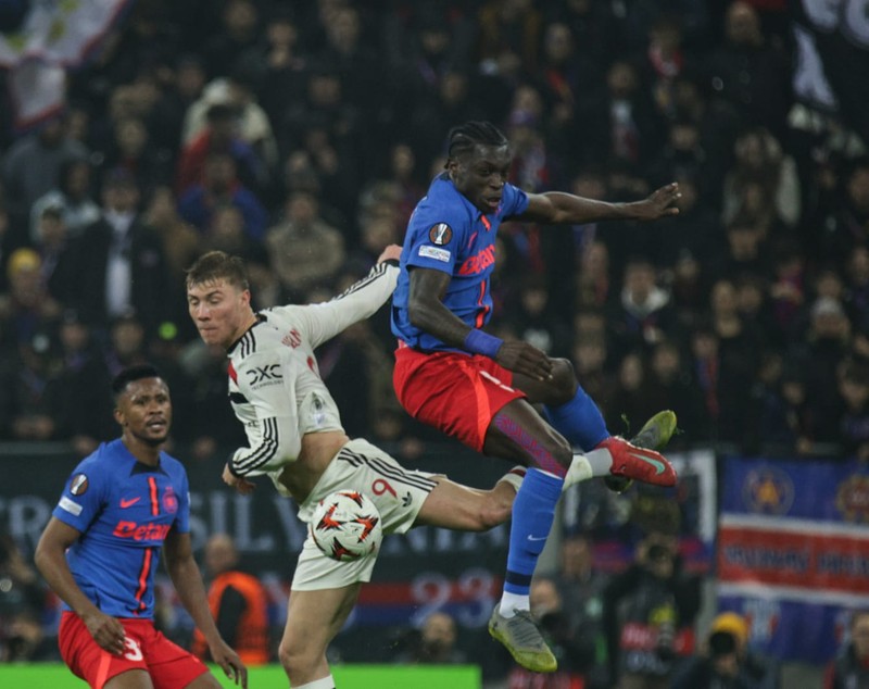 FCSB, eșec sub privirile lui Marcel Ciolacu, fan declarat al roș-albaștrilor, în Europa League. Pe cine poate înfrunta clubul lui Gigi Becali pentru accederea în optimi
