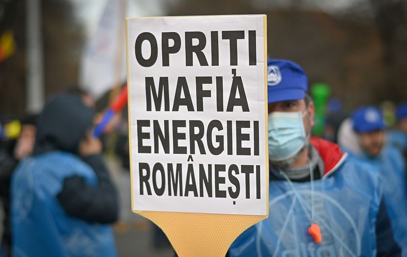 Ce cred experții despre noile măsuri privind plafonarea prețurilor din energie. „Dacă n-ai nimic și mergi pe jos, e bun și un Trabant”