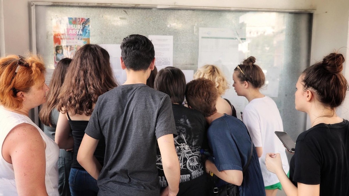 Contestaţii depuse în Bucureşti, după afişarea rezultatelor la BAC 2019