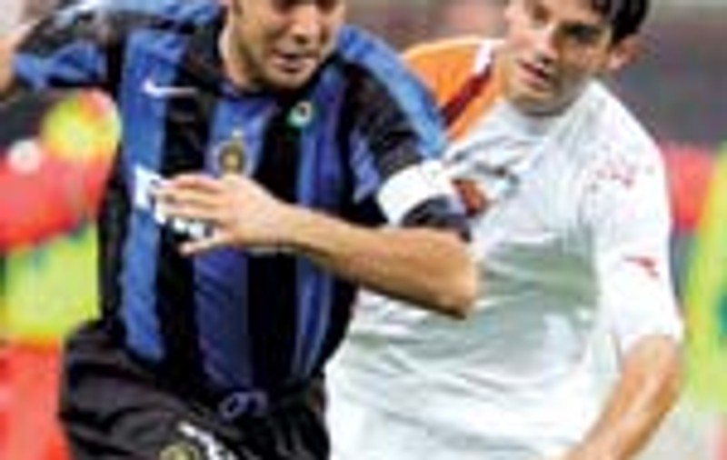 Chivu: 'Nu plec de la Roma!'