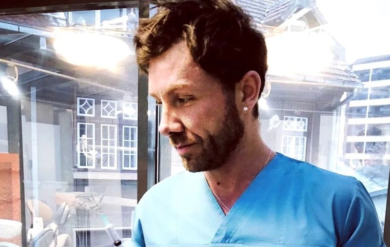Medicul fals Matteo Politi, condamnat la 3 ani și 10 luni de închisoare cu executare în primă instanță