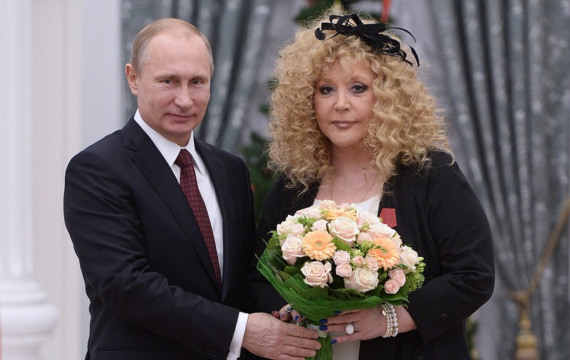 Alla Pugaciova, legenda muzicii rusești care a criticat războiul, confirmă că a părăsit Rusia. „Mă voi ruga pentru voi și pace”