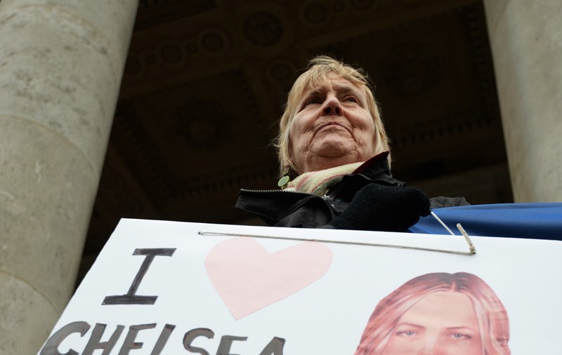 Chelsea Manning va fi eliberată mai devreme. Barack Obama i-a comutat pedeapsa