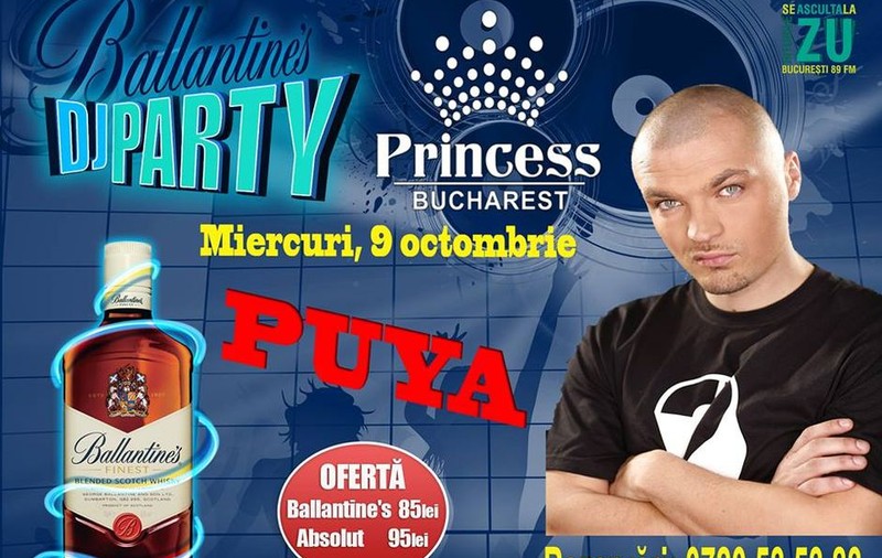 Puya urcă fetele sus pe bar, în Regie