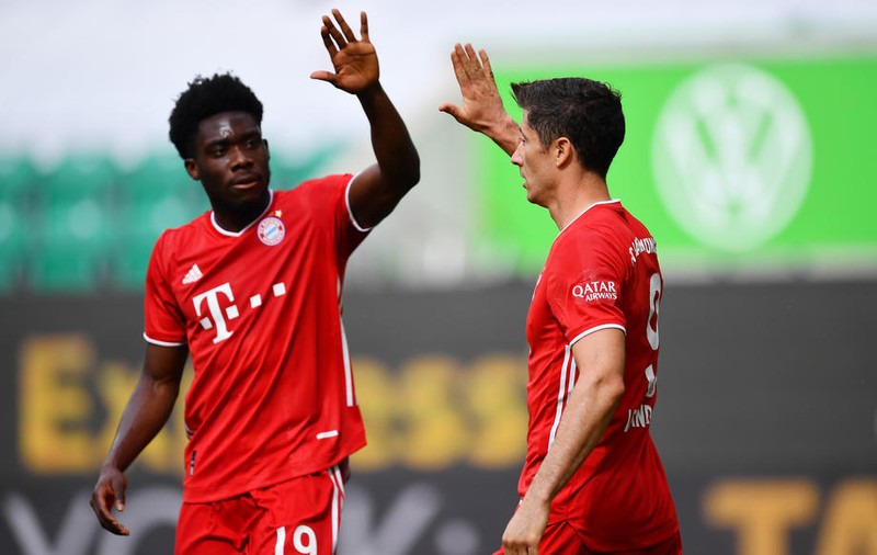 Cel mai bun prieten al lui Alphonso Davies, copilul-minune al lui Bayern, e un român: ”Au crescut împreună”