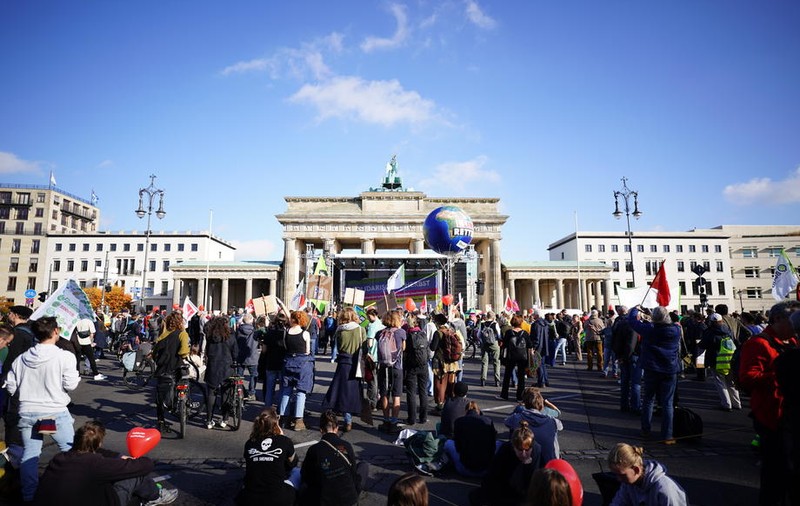 Proteste de amploare în mai multe orașe din Germania din cauza creșterii prețurilor la energie