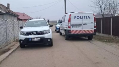 mașini-politie-loc-crima