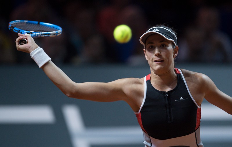 Garbine Muguruza şi Angelique Kerber au abandonat la Stuttgart. Cale liberă pentru Simona Halep
