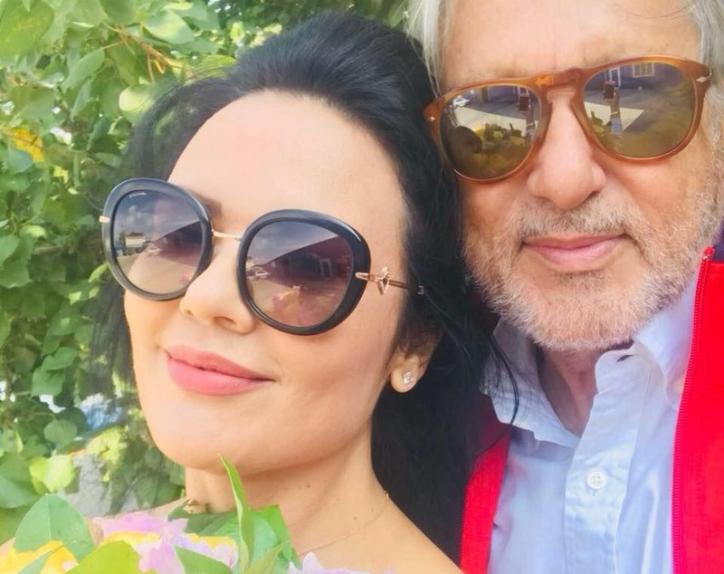 Ioana, soția lui Ilie Năstase, rupe tăcerea despre căsnicia lor. „Nu vreau să dau din casă. Mai are un loc unde stă. El e mai libertin așa”