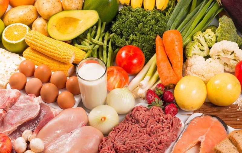 Germanii sunt sfătuiți să-și cumpere făina, laptele, carnea și să alimenteze din Polonia