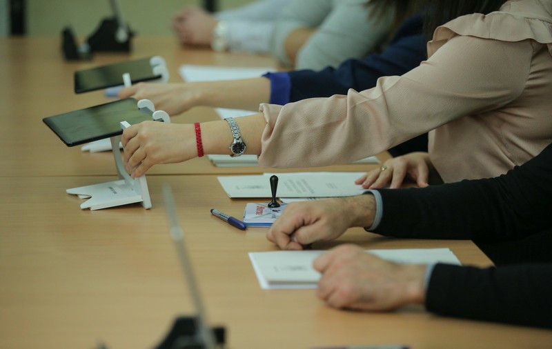 Diaspora din Marea Britanie s-a mobilizat cel mai bine la urne. În ce țări era cea mai mare prezență sâmbătă dimineață. În două state nu votase nimeni până la ora 10.00!