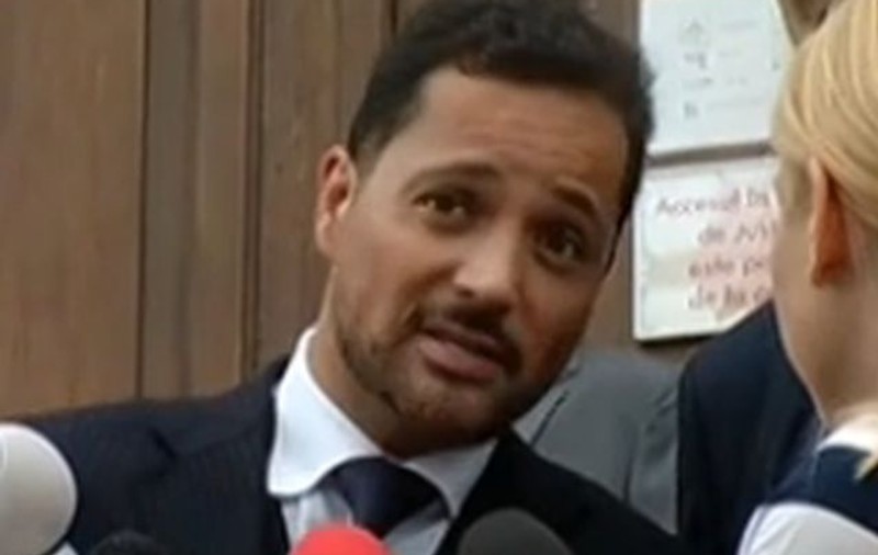 Milionarul Hector Bitar, faţă în faţă cu Irina Cristescu, la Tribunal. Cei doi îşi dispută custodia fetiţei lor: "Îmi e foarte dor de fetiţa mea"