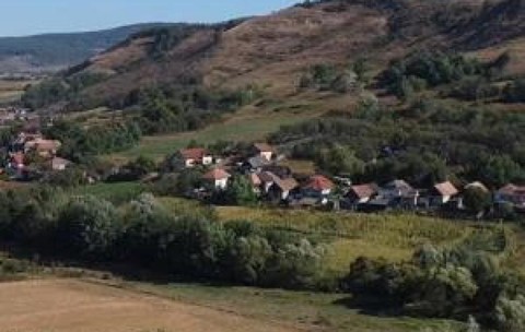 Comuna aflată la 30 km de Cluj care oferă teren gratis pentru casă. Condiţia impusă de primărie