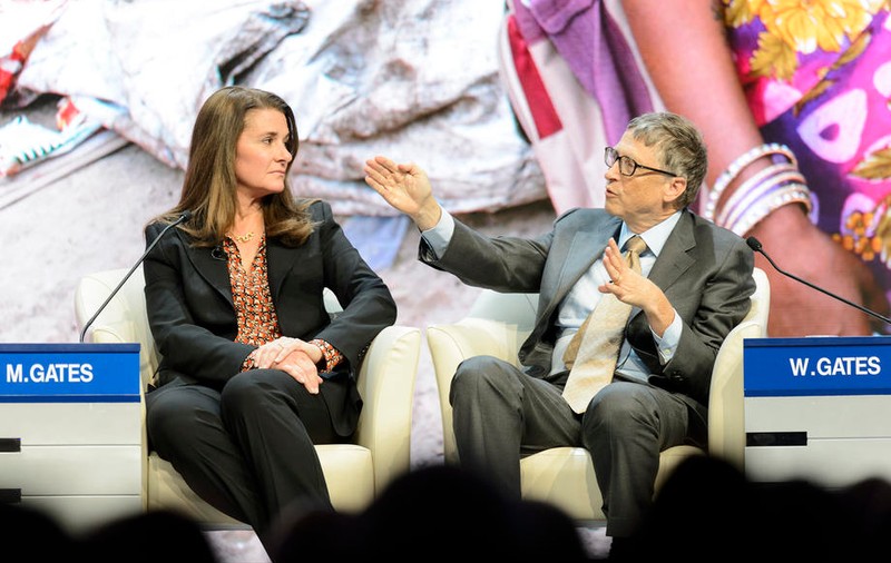 Bill Gates coboară în topul miliardarilor lumii, după ce a început împărțirea averii cu fosta soție, Melinda