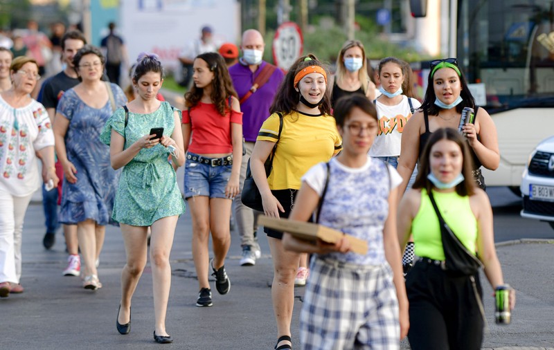 O nouă creștere a cazurilor de COVID în București: cu 50 mai multe ca ieri. Care e județul cu un singur caz nou