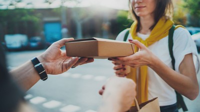 curier pachet | Foto: 123fr