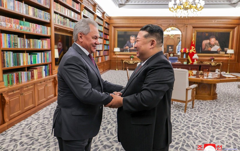 Kim Jong Un este convins că misiunea Rusiei în Ucraina este una „sacră” și promite că o va sprijini necondiționat