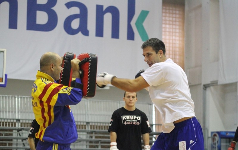 Amatto Zaharia a inițiat Ora de Kempo pentru baschetbaliștii de la Steaua 