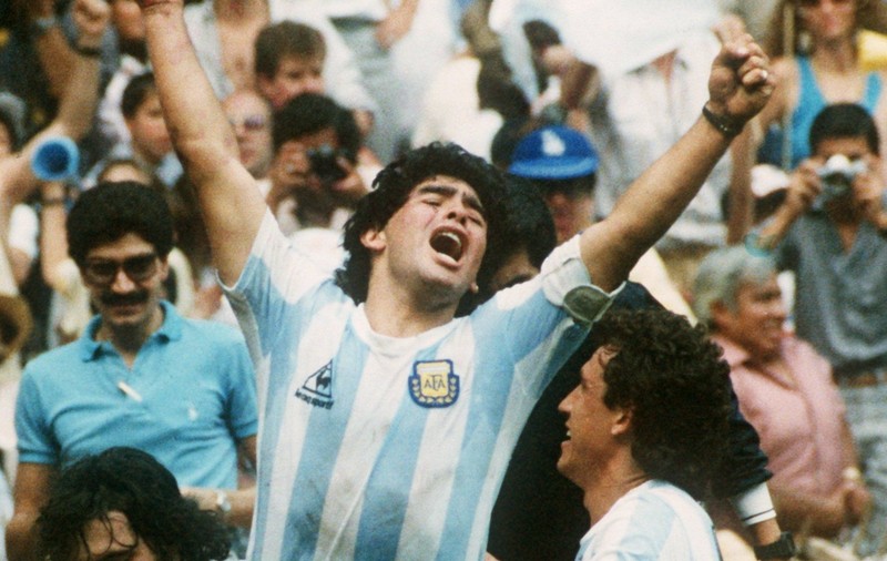 VIDEO | Top 10 cele mai frumoase goluri marcate de Diego Maradona