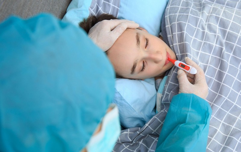 Lista măsurilor pe care românii trebuie să le ia pentru a nu se îmbolnăvi de gripă. Ministerul Sănătății a emis stare de alertă epidemiologică