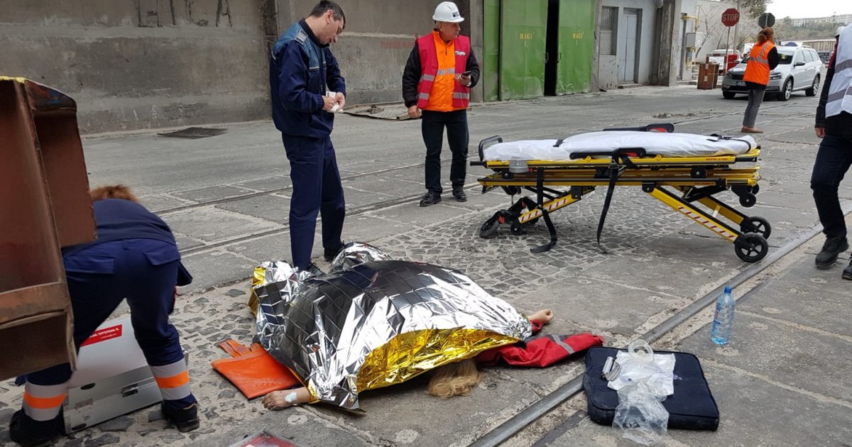Un bărbat a murit după ce a căzut de pe o schelă în Portul Constanța