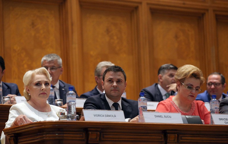 Ludovic Orban, optimist în privinţa şanselor moţiunii de cenzură: "Sunt oameni care, deşi nu au semnat, ne-au promis că vor vota!"