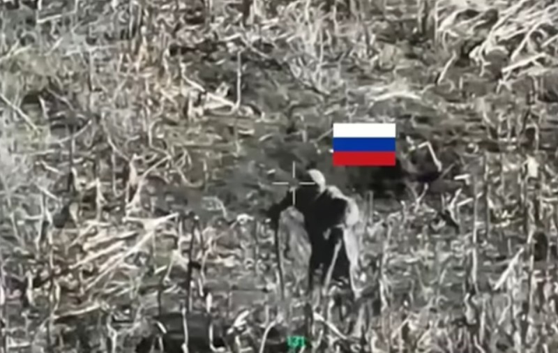Video cu un soldat rus în cârje trimis să lupte în tranșee, în Ucraina: „Lua cu asalt pozițiile noastre, înainta cu încredere”