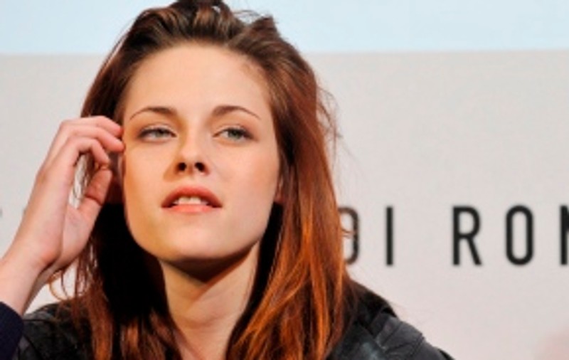 Kristen Stewart: ”Nu vreau să fiu ca Angelina Jolie!”
