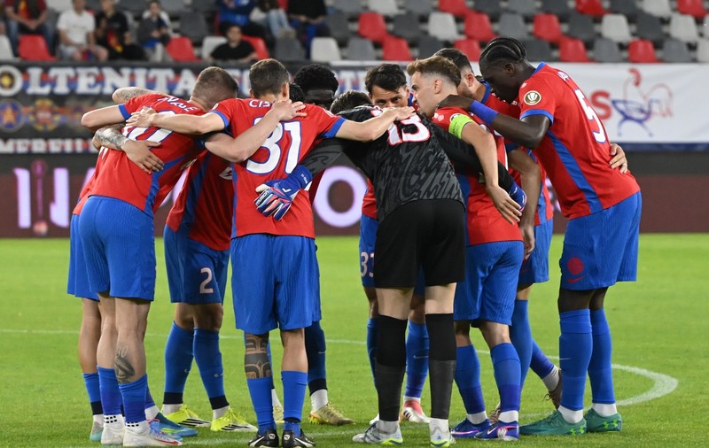 FCSB revine spectaculos cu Farul, scor 2-2, și urcă pe primul loc în Superliga