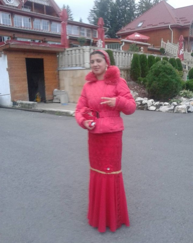 Scandal între romii din Ivești! A drogat-o și a furat-o pe nepoata bulibașei