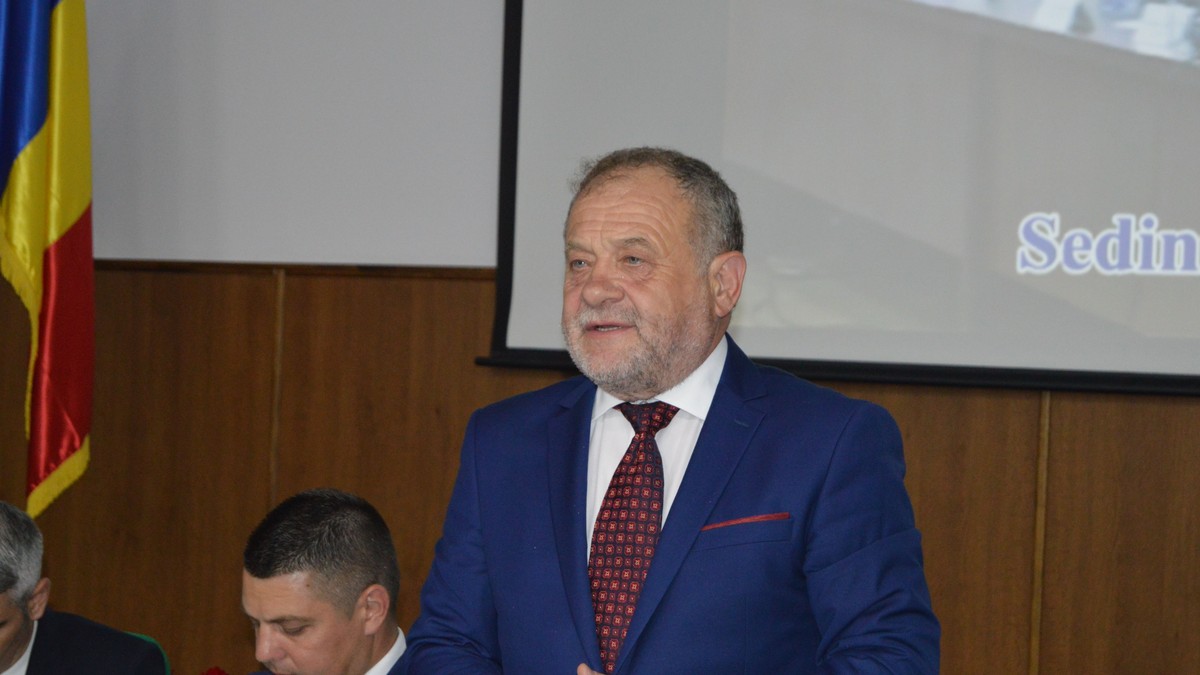 Angajații DGASPC Vaslui, fără salarii, iar autoritățile sunt neputincioase