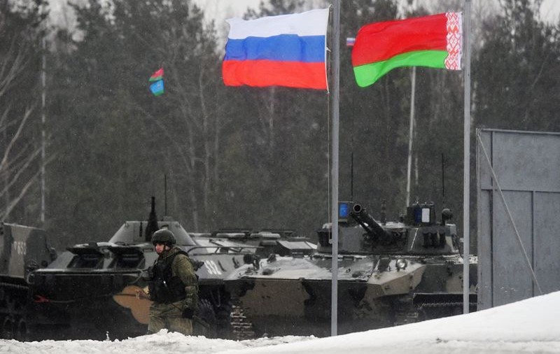 Belarus a transferat unități militare la granița cu Ucraina