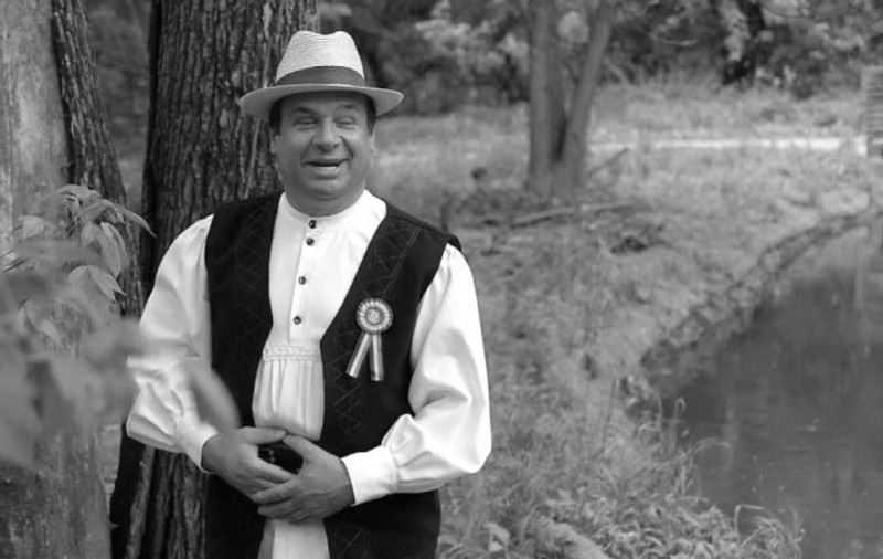 Artistul de muzică populară Călin Horon a murit la 49 de ani