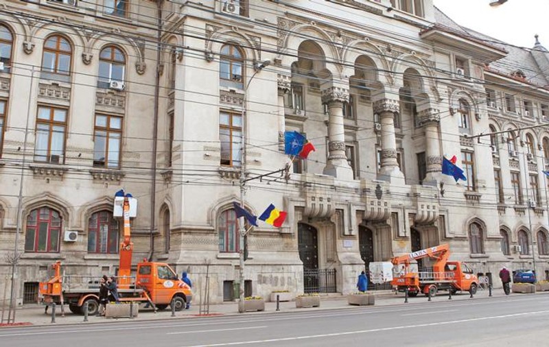 Vrei o audienţă la primar? Vino peste 7 luni!