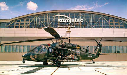 Elicopterele Black Hawk sunt produse de către Sikorsky Aircaft, o subsidiară a Lockheed Martin FOTO: Lockheed Martin
