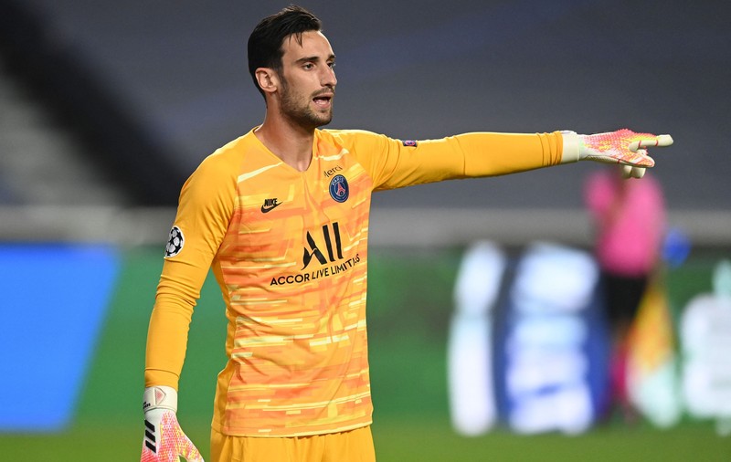 Sergio Rico, portarul lui PSG, din nou în comă. Fotbalistul spaniol a suferit un grav accident de călărie