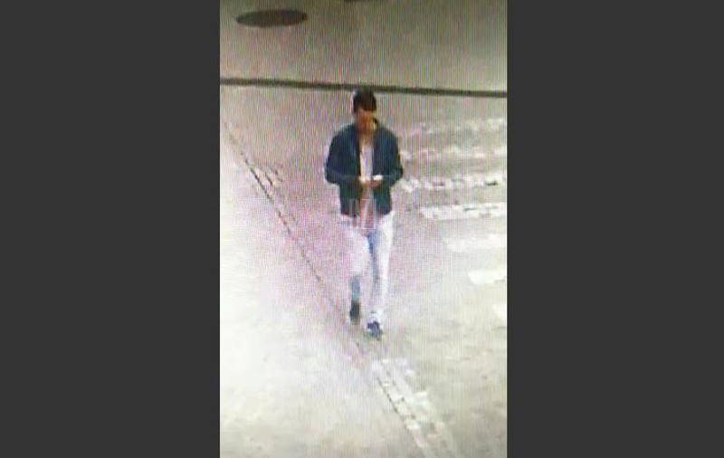 UPDATE | Olandezul pedofil, filmat pe o stradă din Iași în 2016. În aceeași perioadă, într-o comună de lângă Iași, o fetiță de 8 ani a fost agresată sexual într-o mașină. Precizările Poliției Române