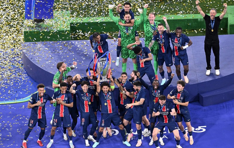 PSG o zdrobește pe Inter cu 5-0 și câștigă primul trofeu Champions League din istorie. STRĂLUCITORI