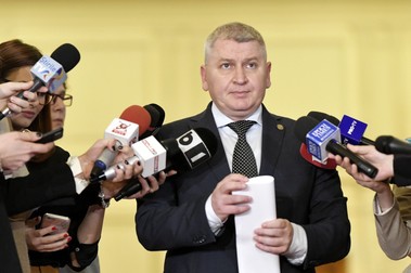 Deputatul PNL Florin Roman este cunoscut pentru stilul agresiv al declarațiilor politice făcute de la tribuna sau pe culoarele Parlamentului| Foto: Hepta