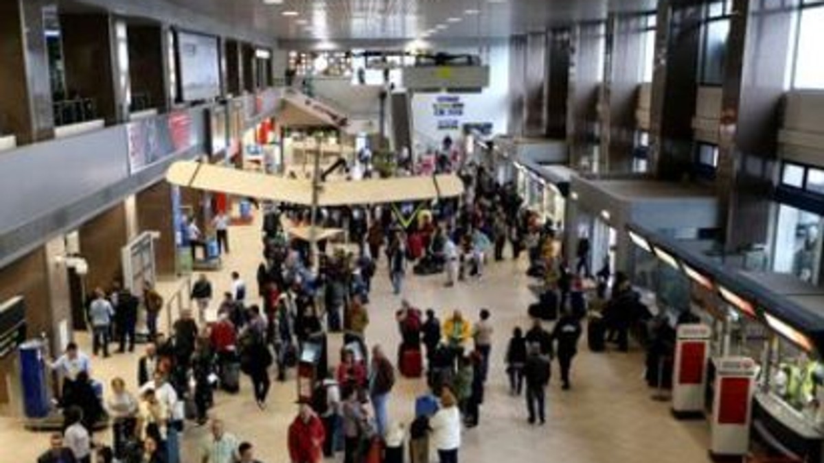 Un canadian a murit pe Aeroportul Henri Coandă