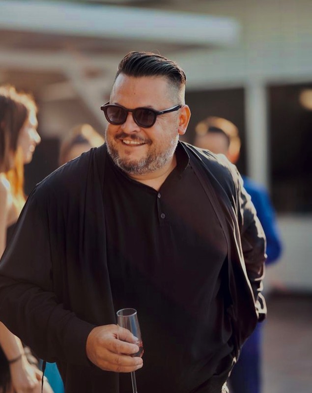 Show-ul de stand-up care trebuia să fie susținut de Mihai Bobonete la Dublin a fost anulat. Prin ce au trecut actorul și echipa lui. „Am stat închiși în sală”